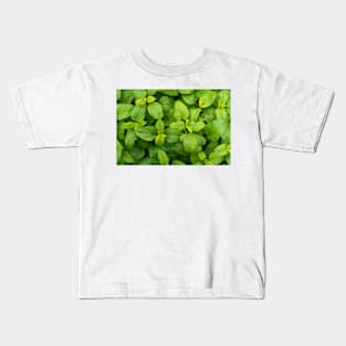 green life Kids T-Shirt